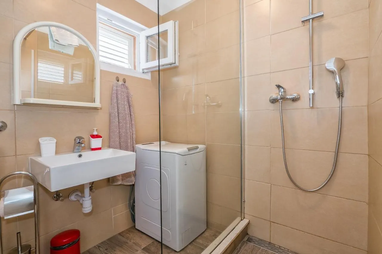 Apartment La Le With Big Terrace Split Croatia